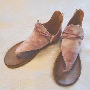 Authentic Gypsy Jazz Dusk in Blush Sandals